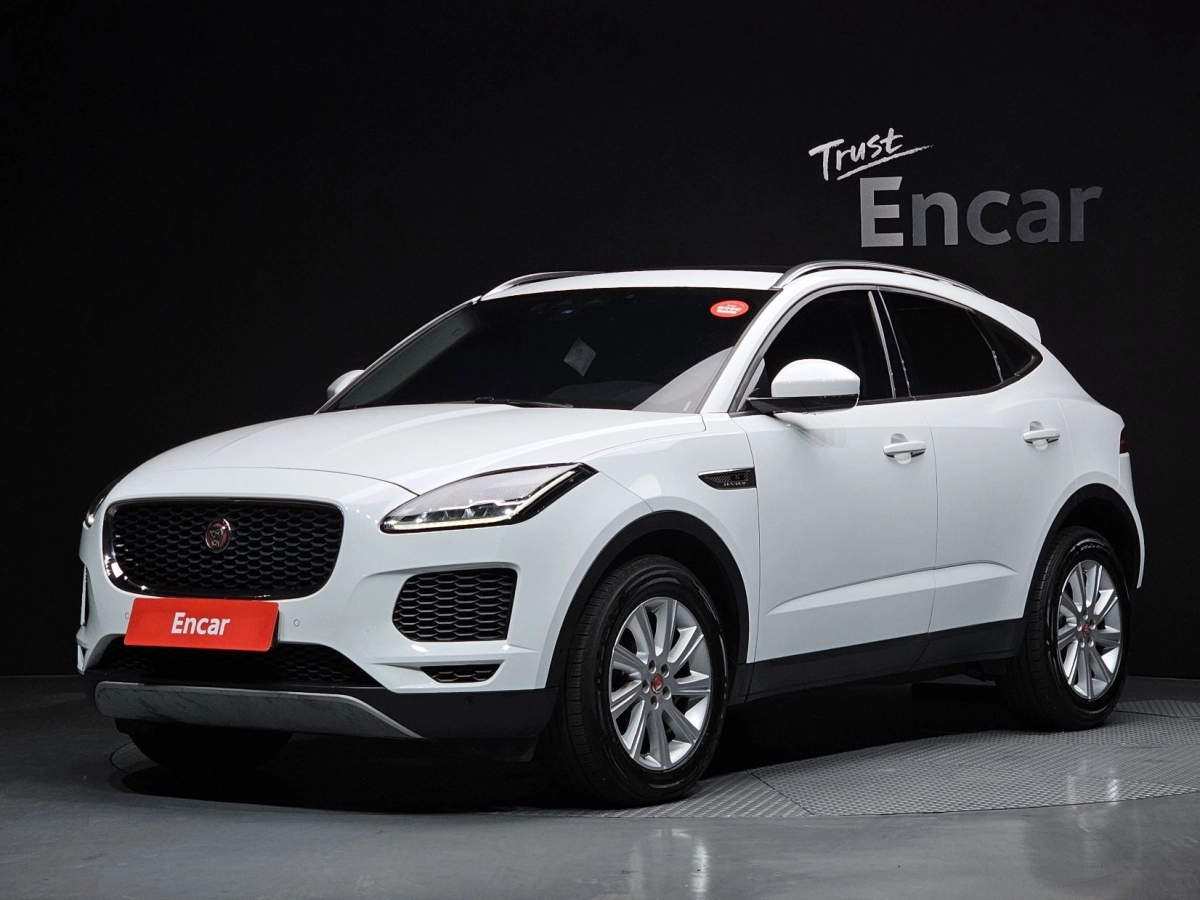 JAGUAR E-PACE  2019