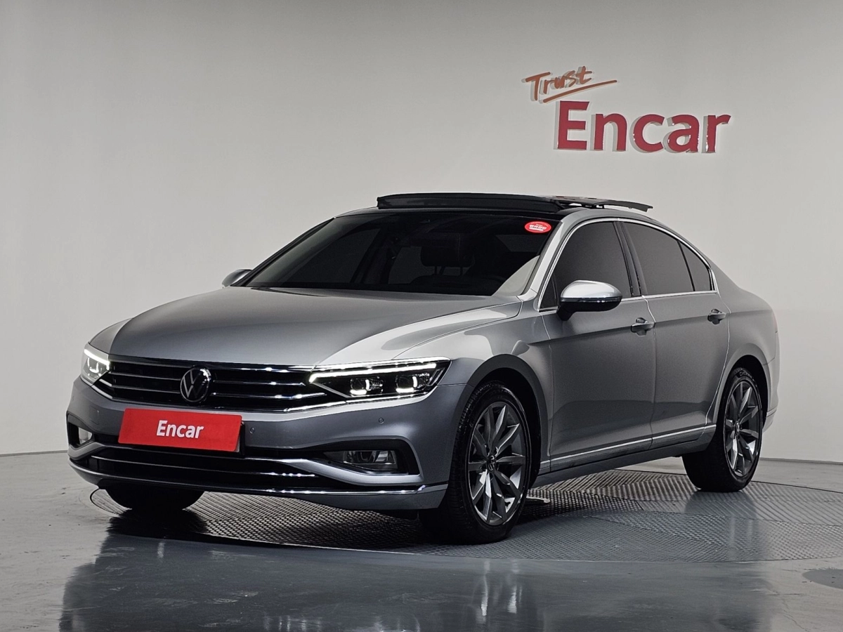 VOLKSWAGEN PASSAT GT B8 2021