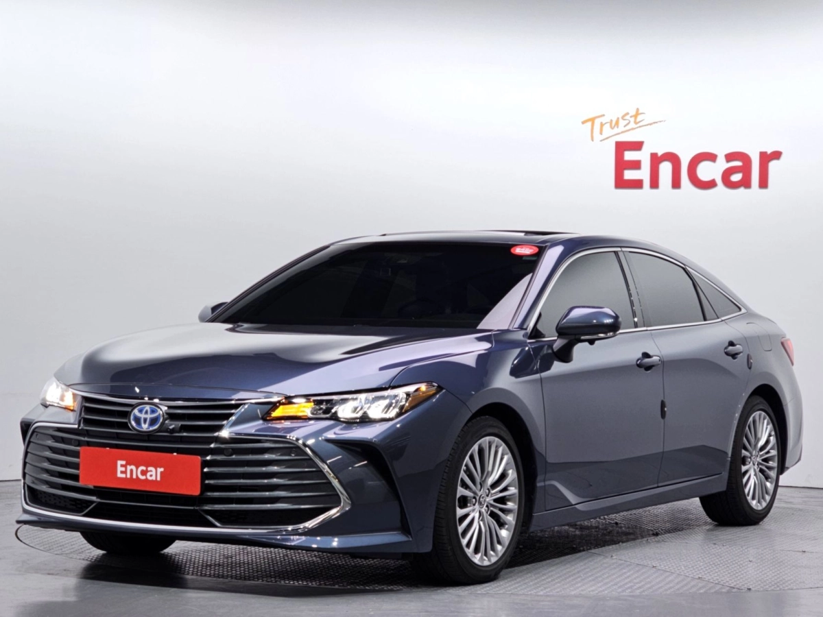 TOYOTA AVALON  2022