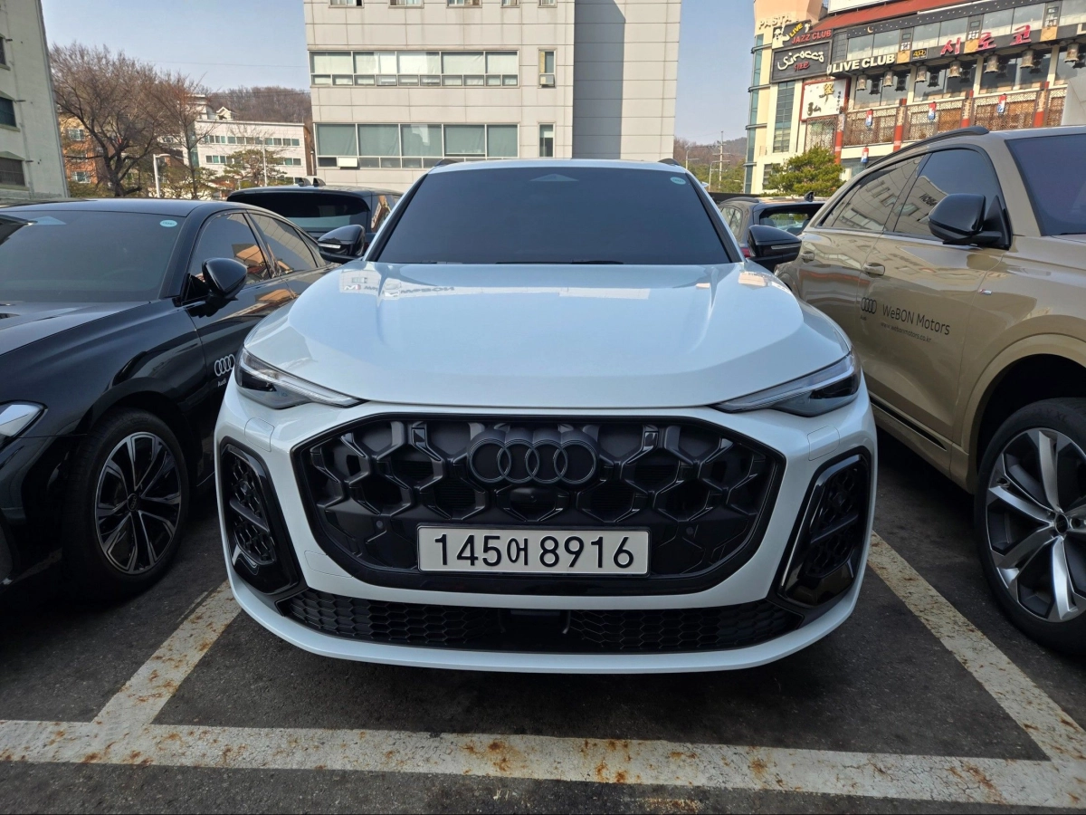 AUDI Q5 80A  2025