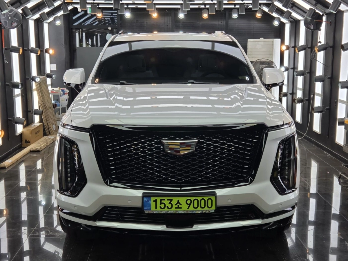 CADILLAC ESCALADE  2025