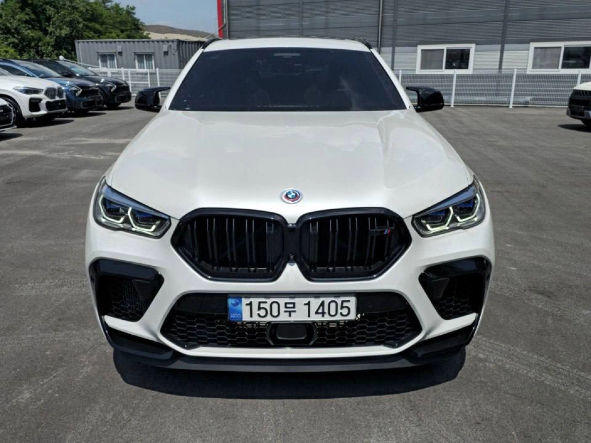 BMW X6M G06  2023