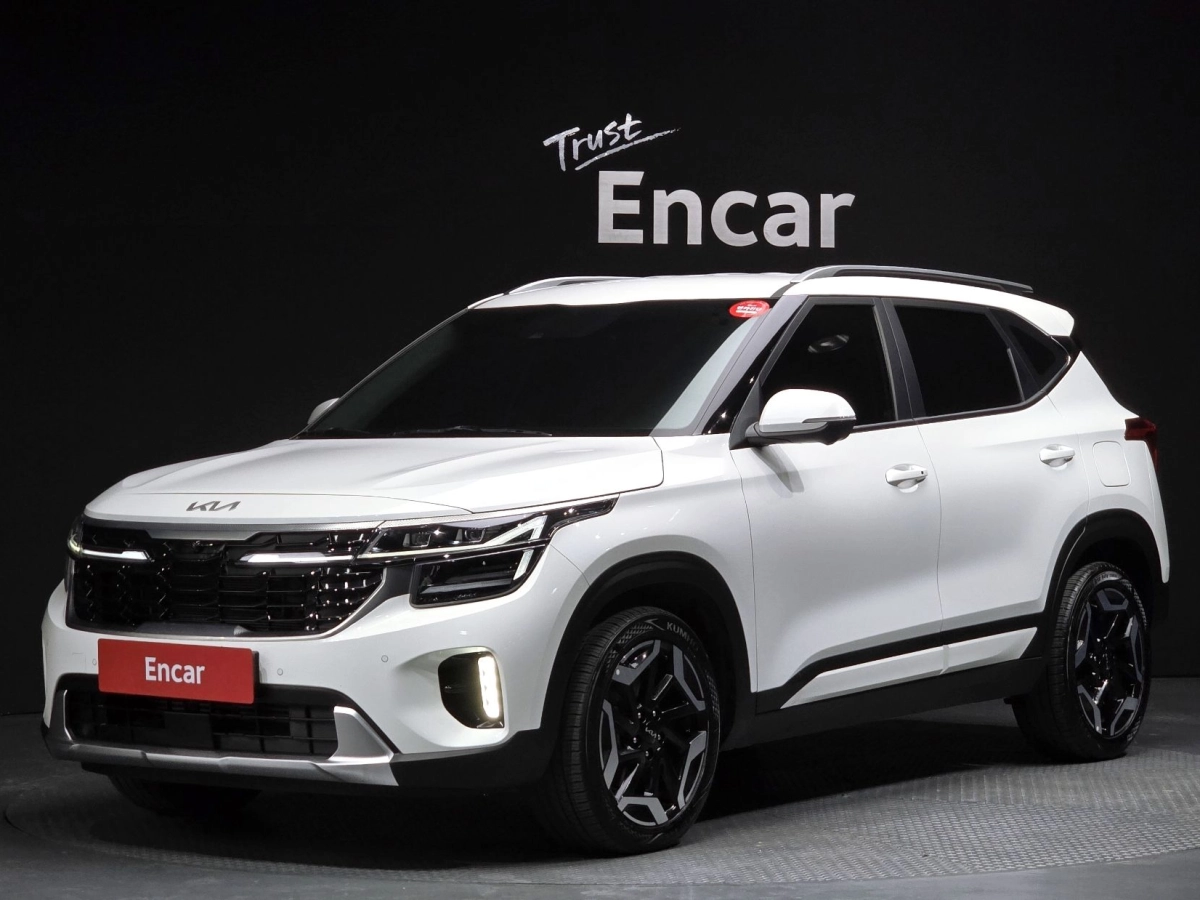 KIA SELTOS  2023
