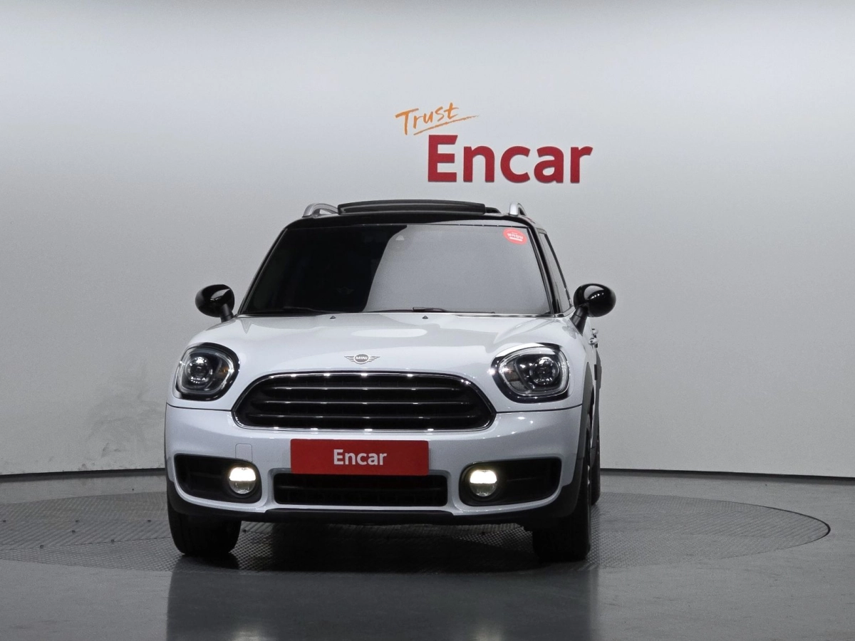 MINI COUNTRYMAN COOPER