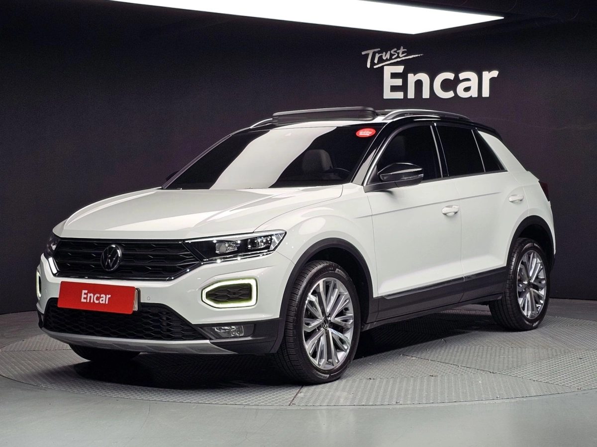 VOLKSWAGEN T-ROC 2021