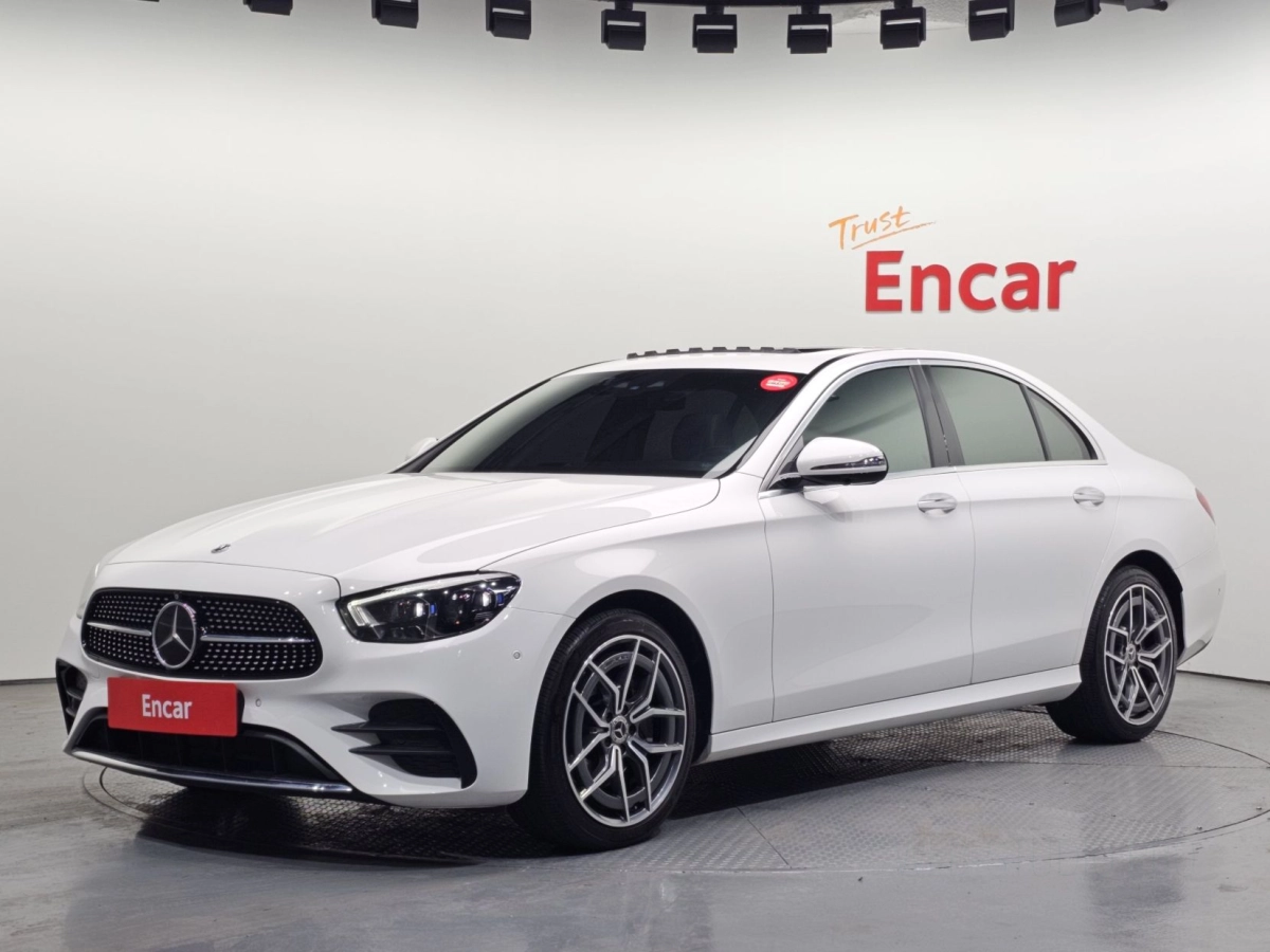 MERCEDES BENZ E-CLASS W213 2022