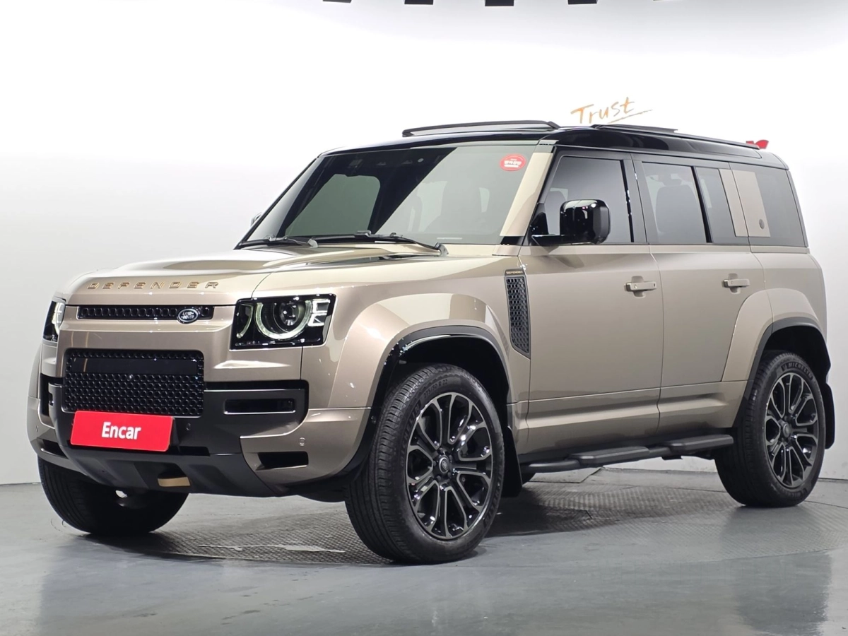 LAND ROVER DEFENDER L663  2025