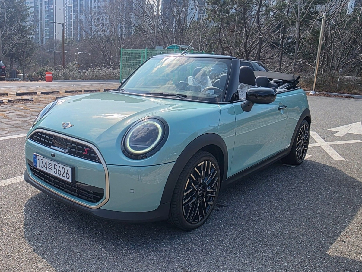 MINI COOPER S CONVERTIBLE