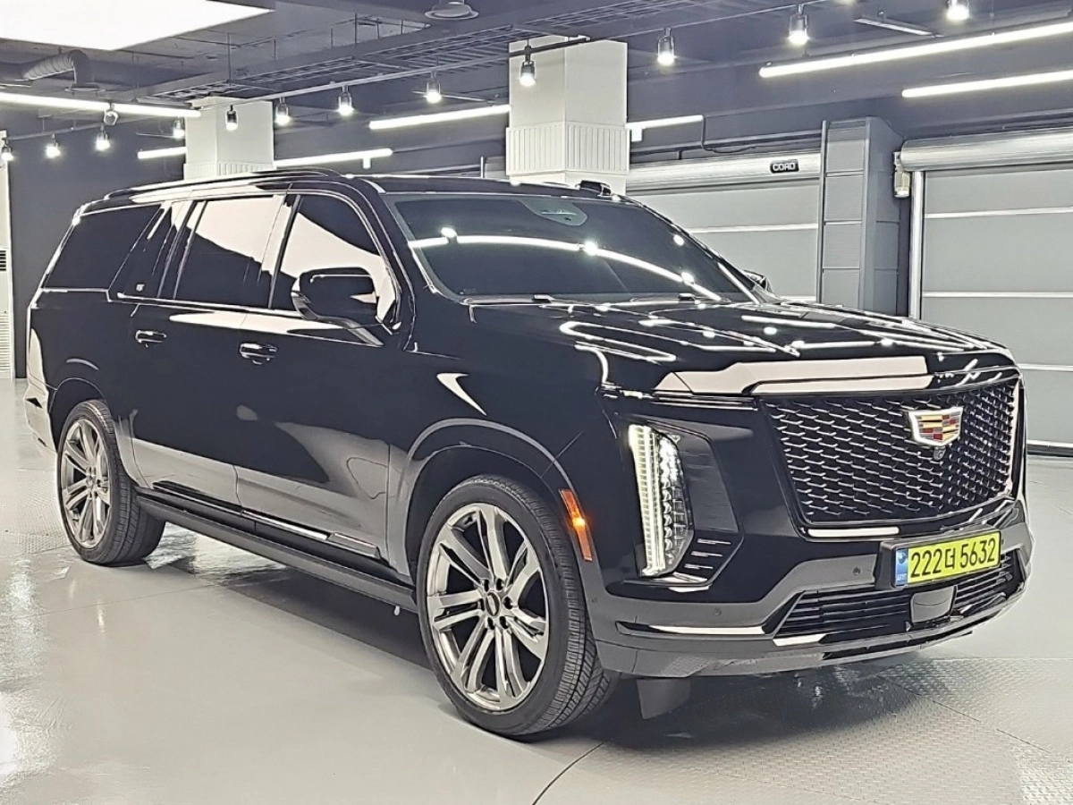 CADILLAC ESCALADE