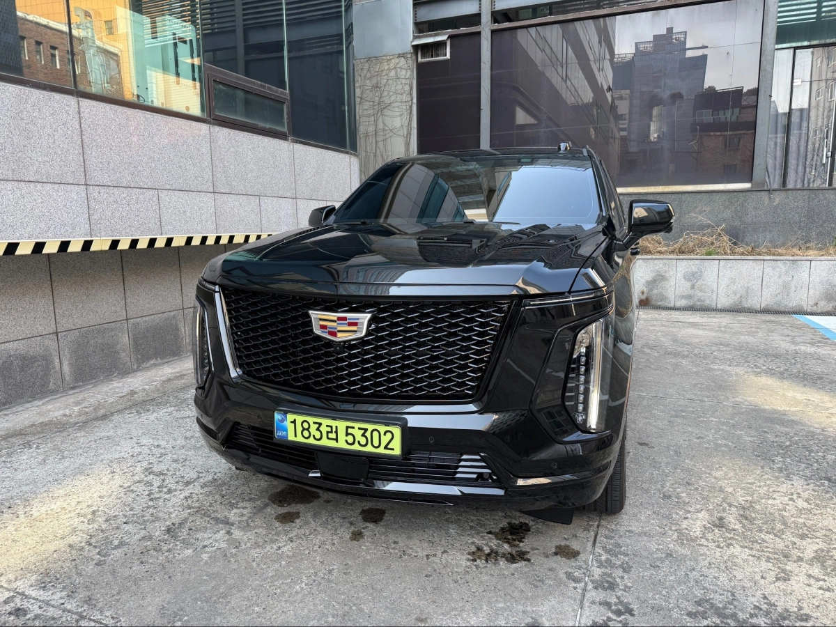 CADILLAC ESCALADE  2025