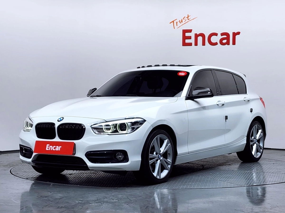 BMW 1-SERIES F20  2019