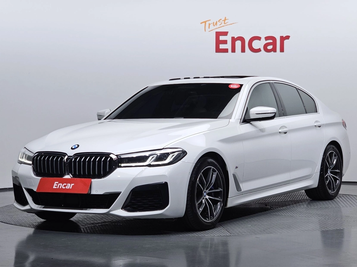 BMW 5-SERIES G30 2023