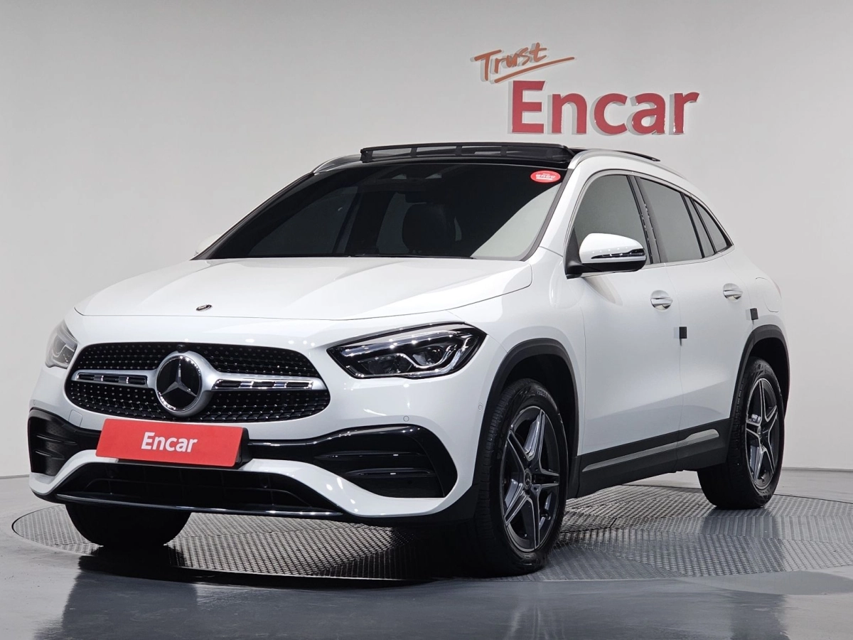 MERCEDES BENZ GLA-CLASS H247  2022