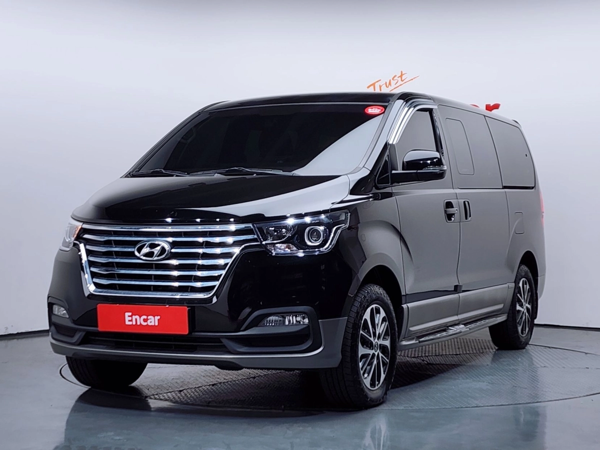 HYUNDAI STAREX GRAND 2019