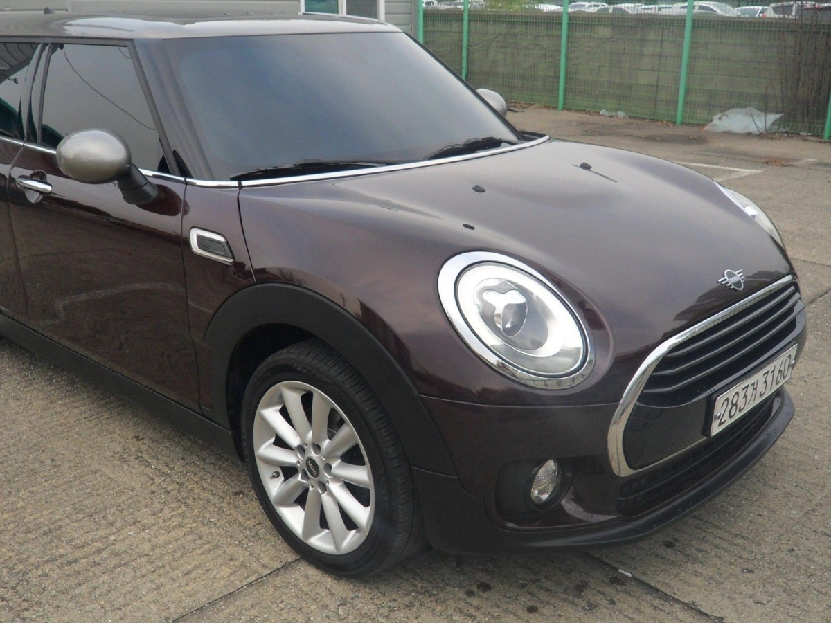 MINI CLUBMAN COOPER