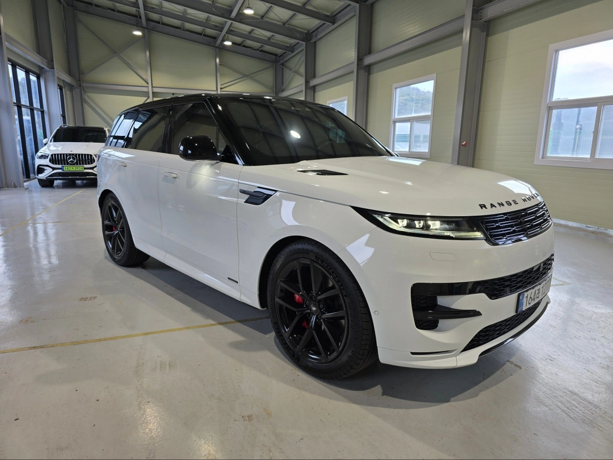 LAND ROVER RANGE ROVER SPORT  2025