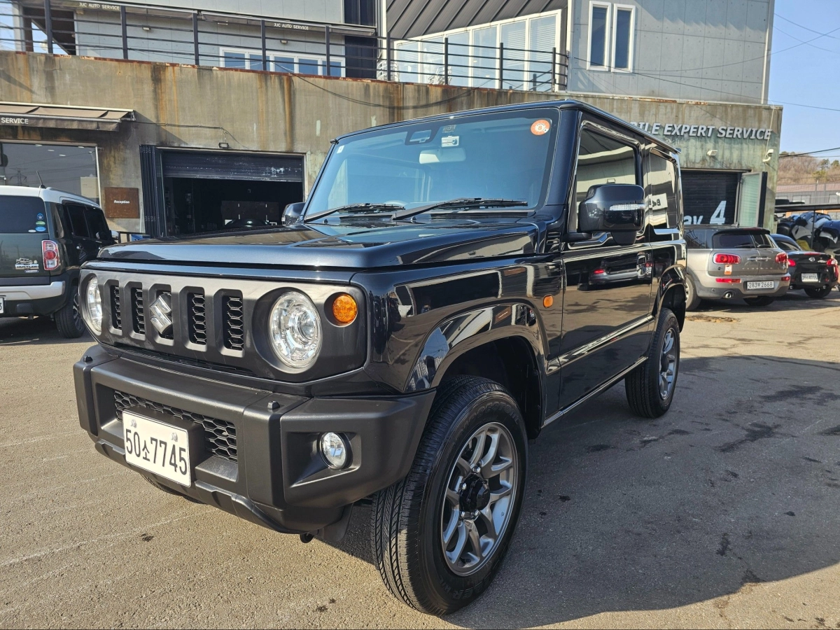 SUZUKI JIMNY  2024