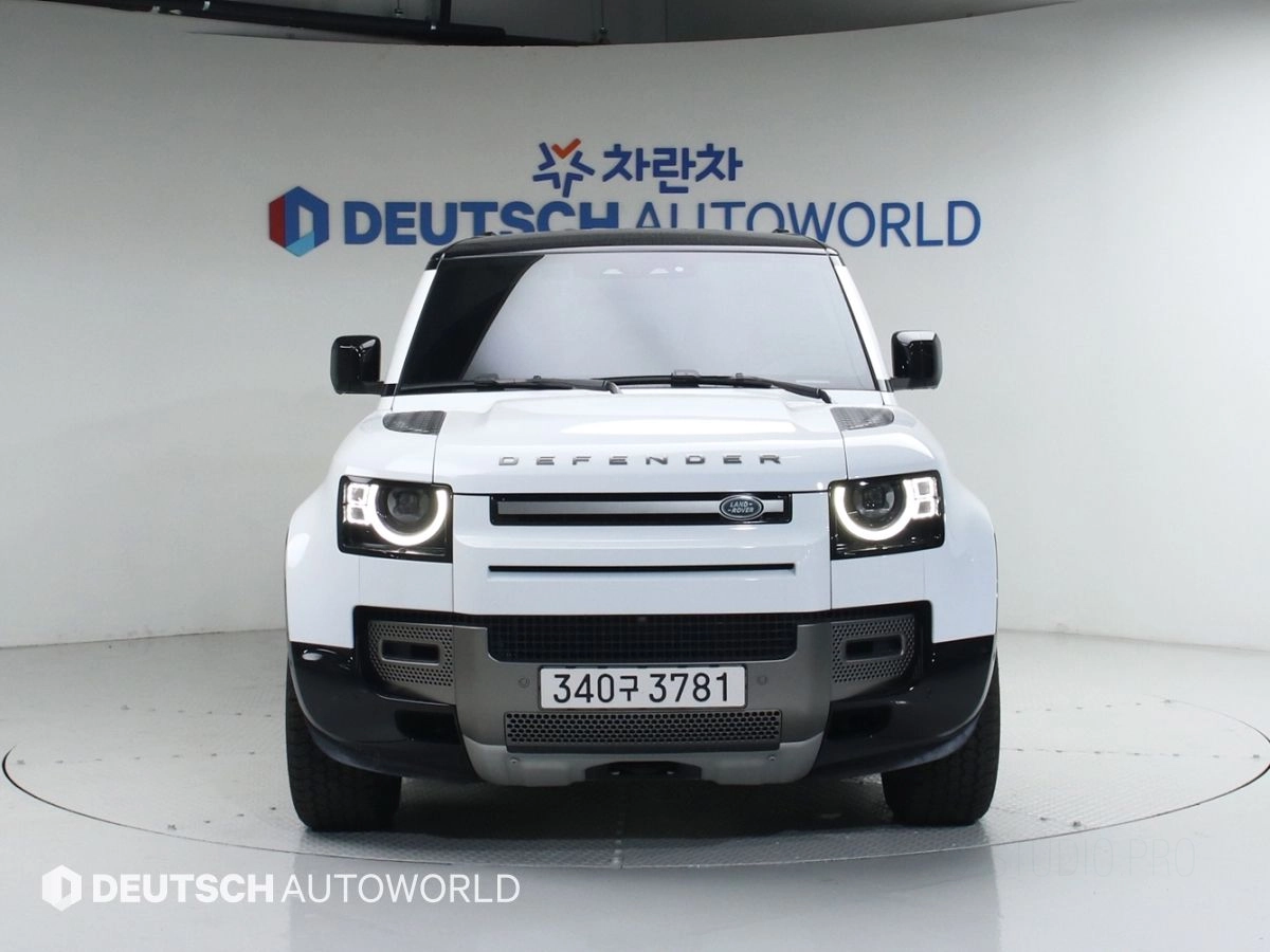 LAND ROVER DEFENDER L663  2025