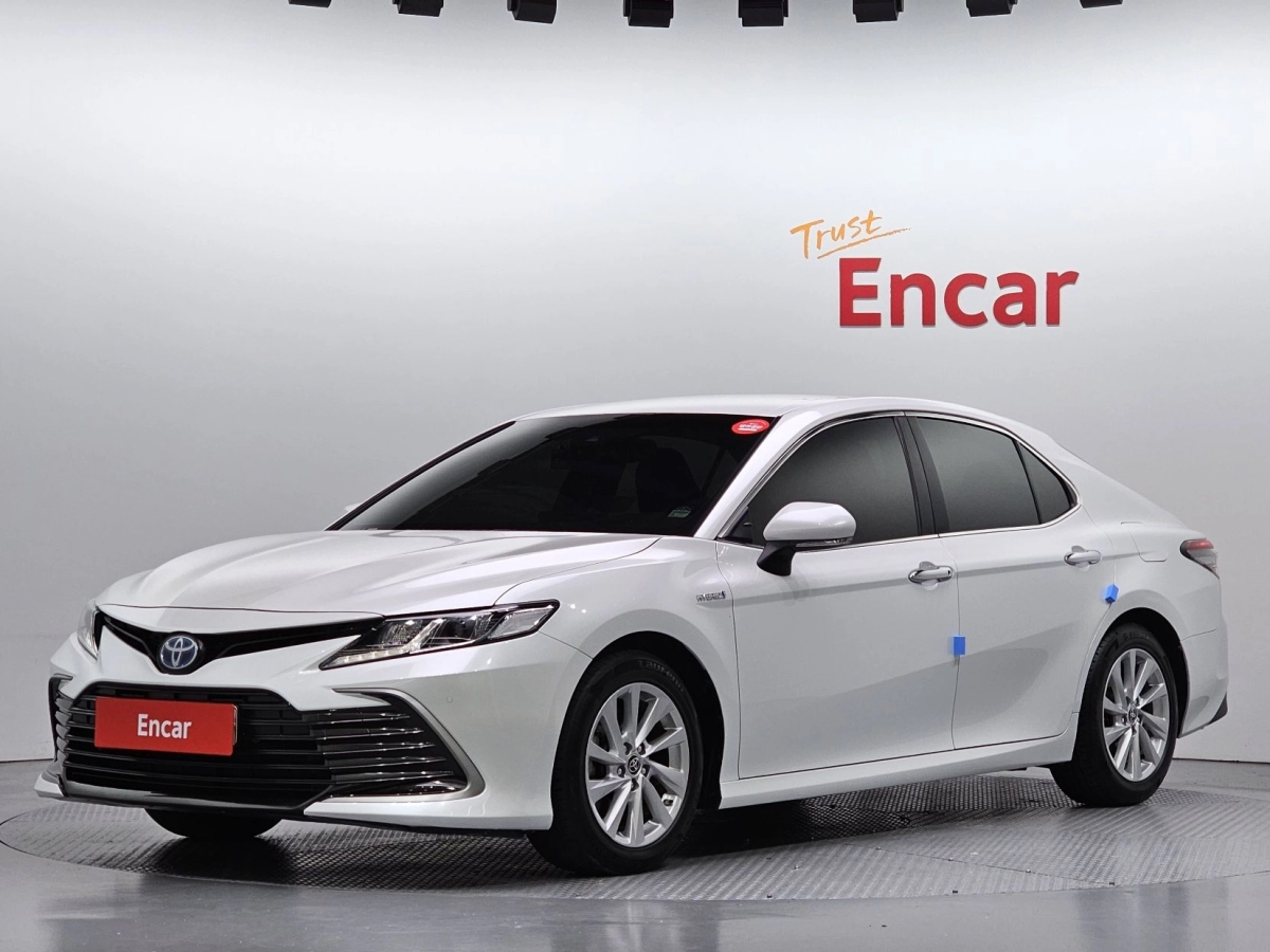 TOYOTA CAMRY XV70  2022