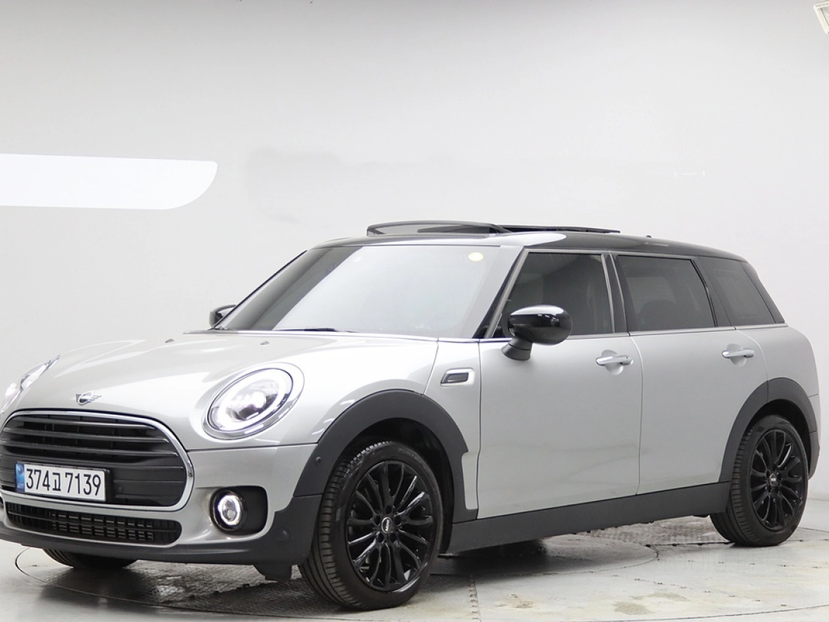 MINI CLUBMAN COOPER  2023