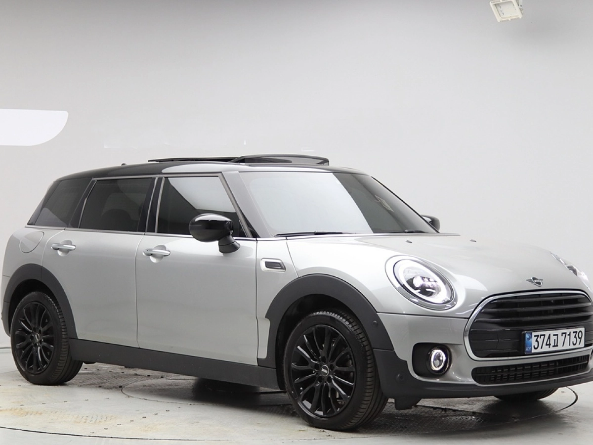 MINI CLUBMAN COOPER