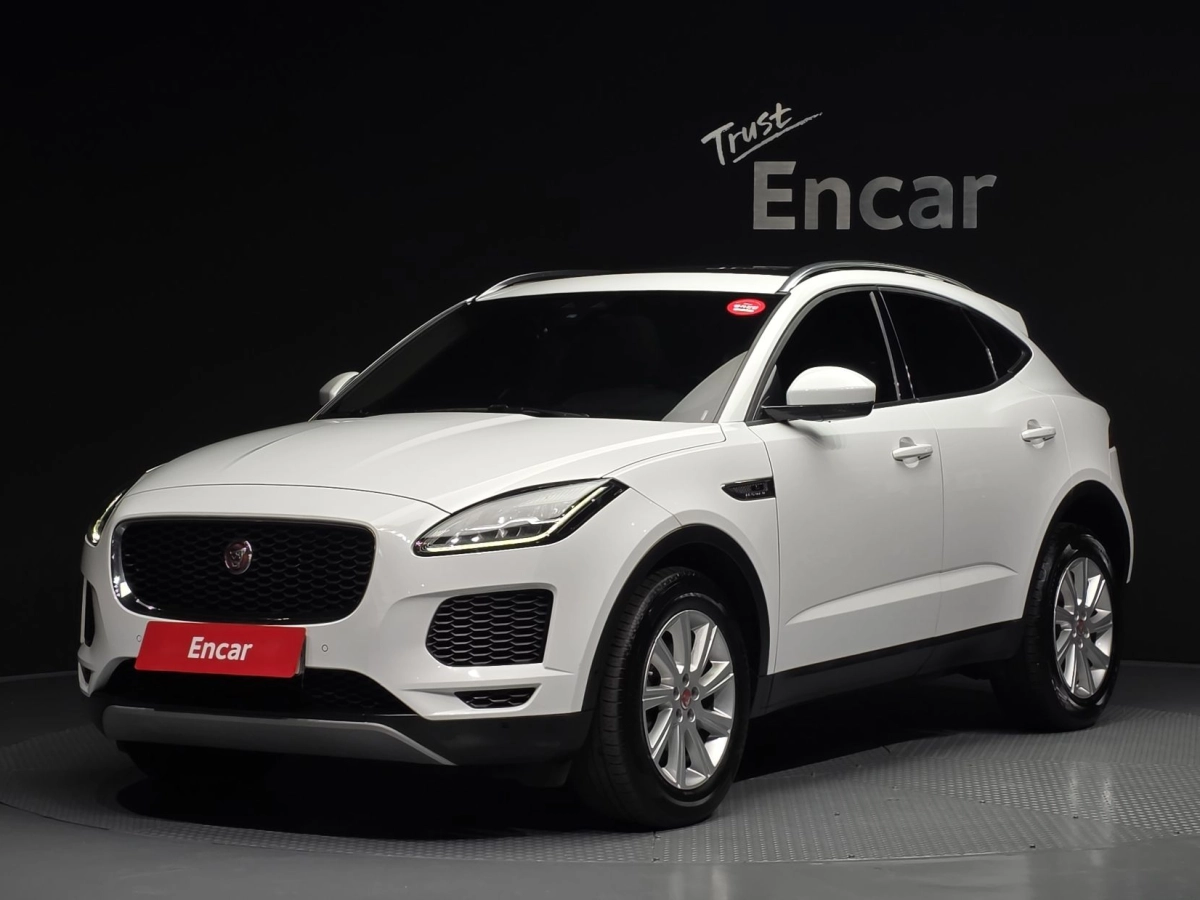 JAGUAR E-PACE  2019
