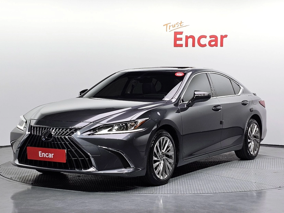 LEXUS ES300H  2023