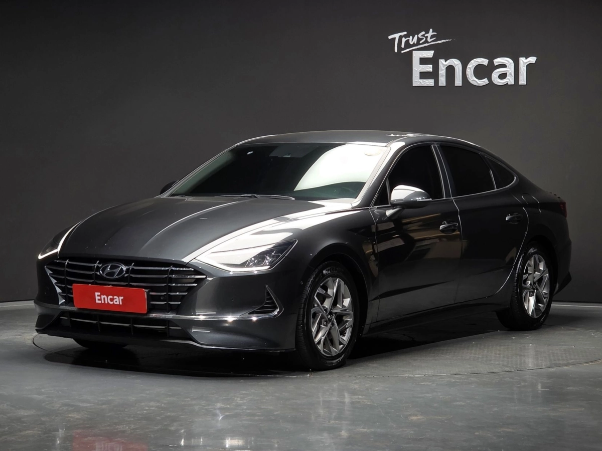 HYUNDAI SONATA DN8  2021