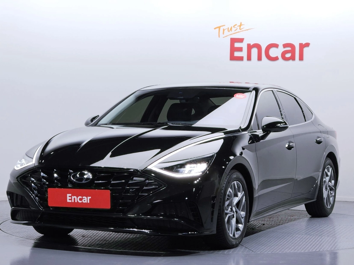 HYUNDAI SONATA DN8  2021