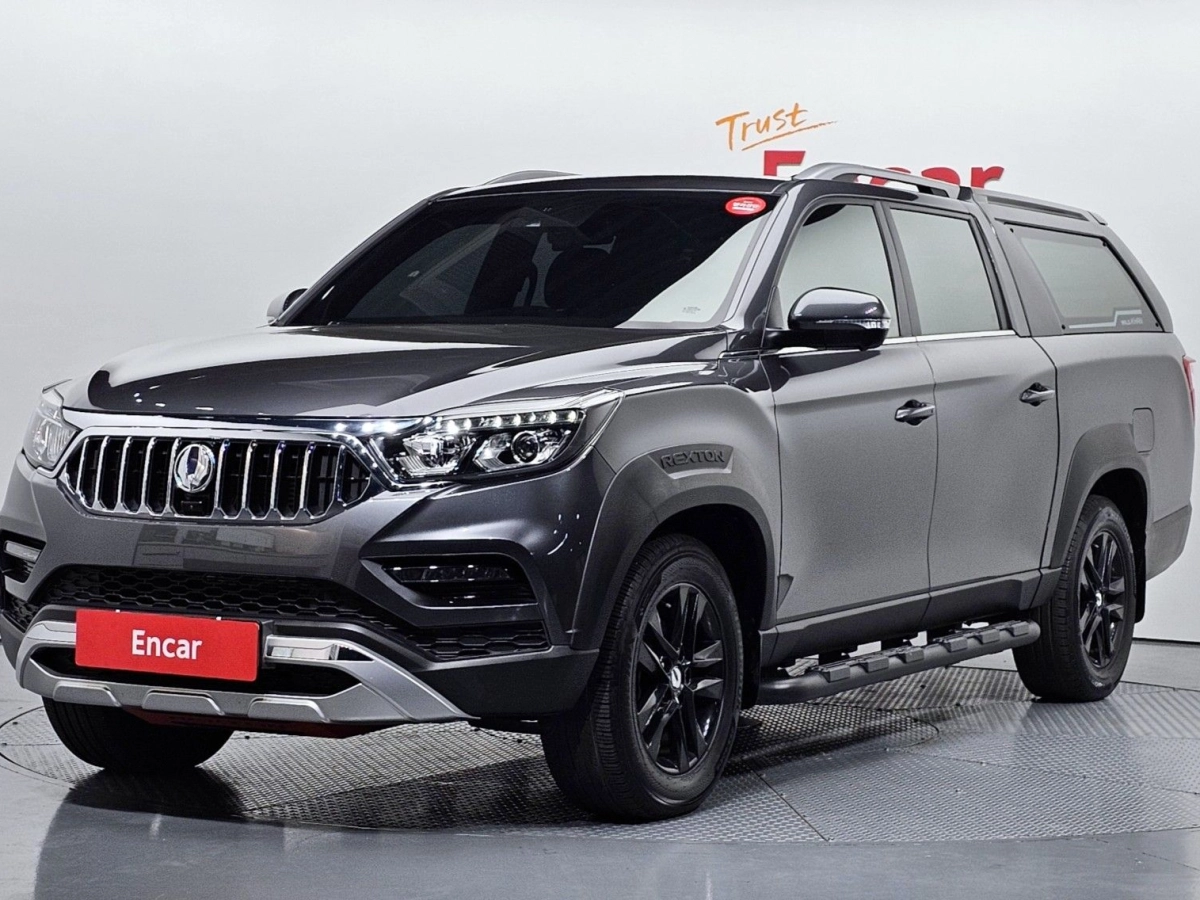 SSANGYONG REXTON SPORTS CAR  2020
