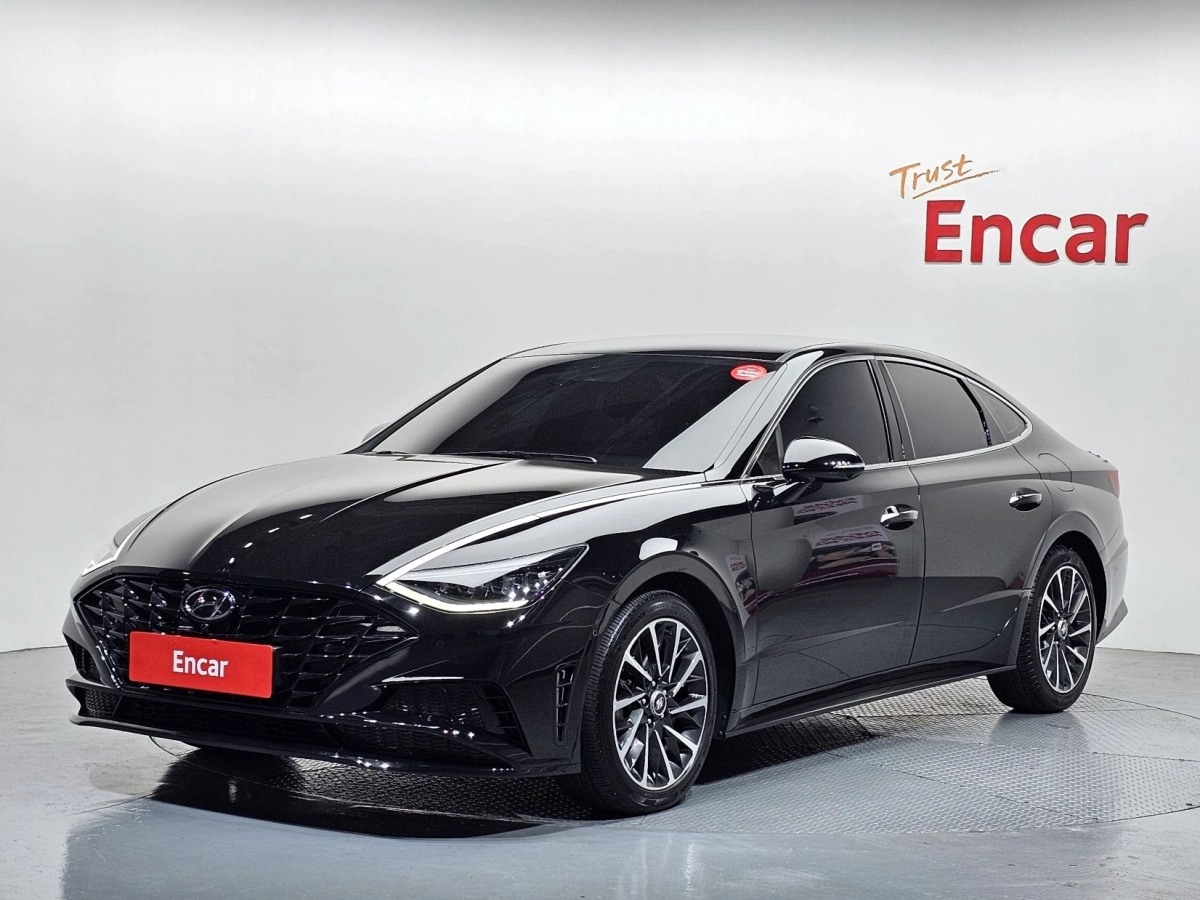 HYUNDAI SONATA DN8  2023