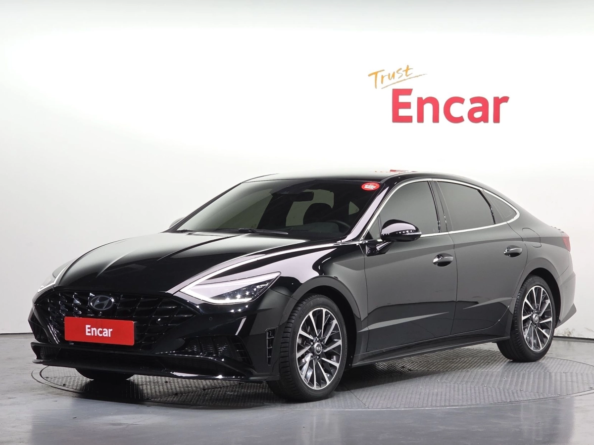 HYUNDAI SONATA DN8  2023