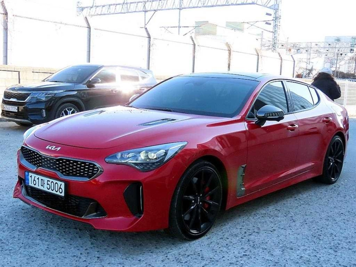 KIA STINGER MEISTER  2021