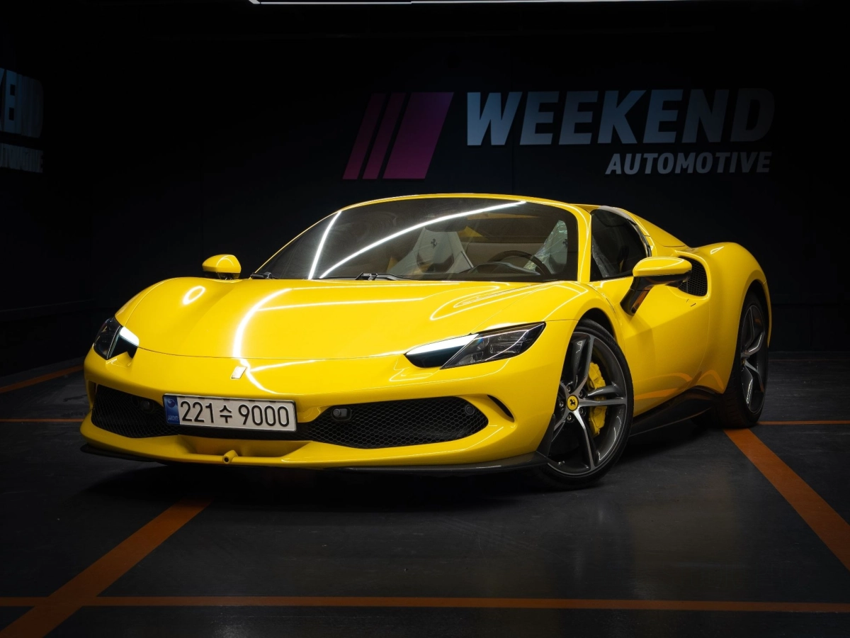 FERRARI 296 GTS  2024