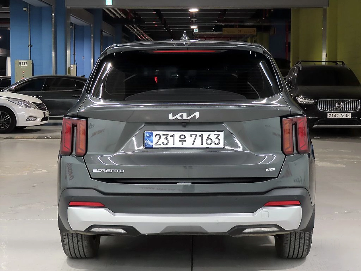KIA SORENTO