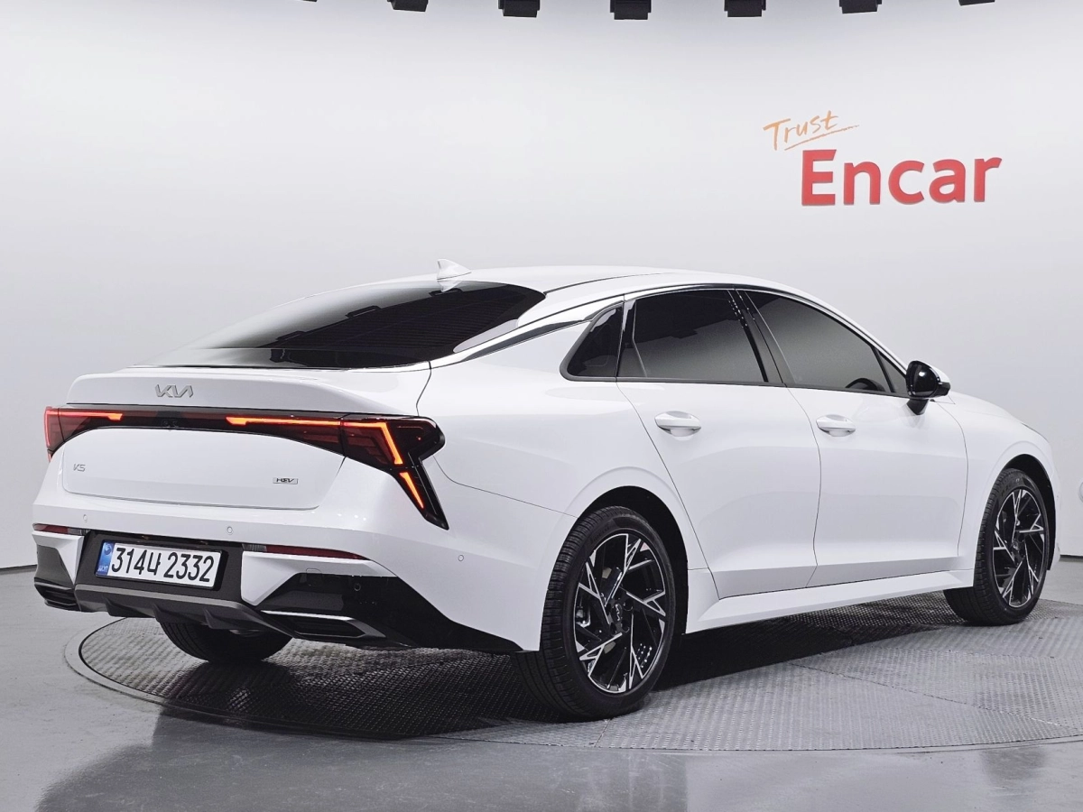 KIA K5 HYBRID