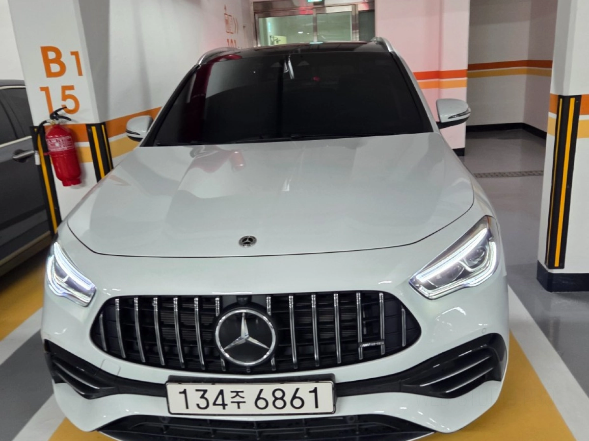 MERCEDES BENZ GLA-CLASS H247  2022