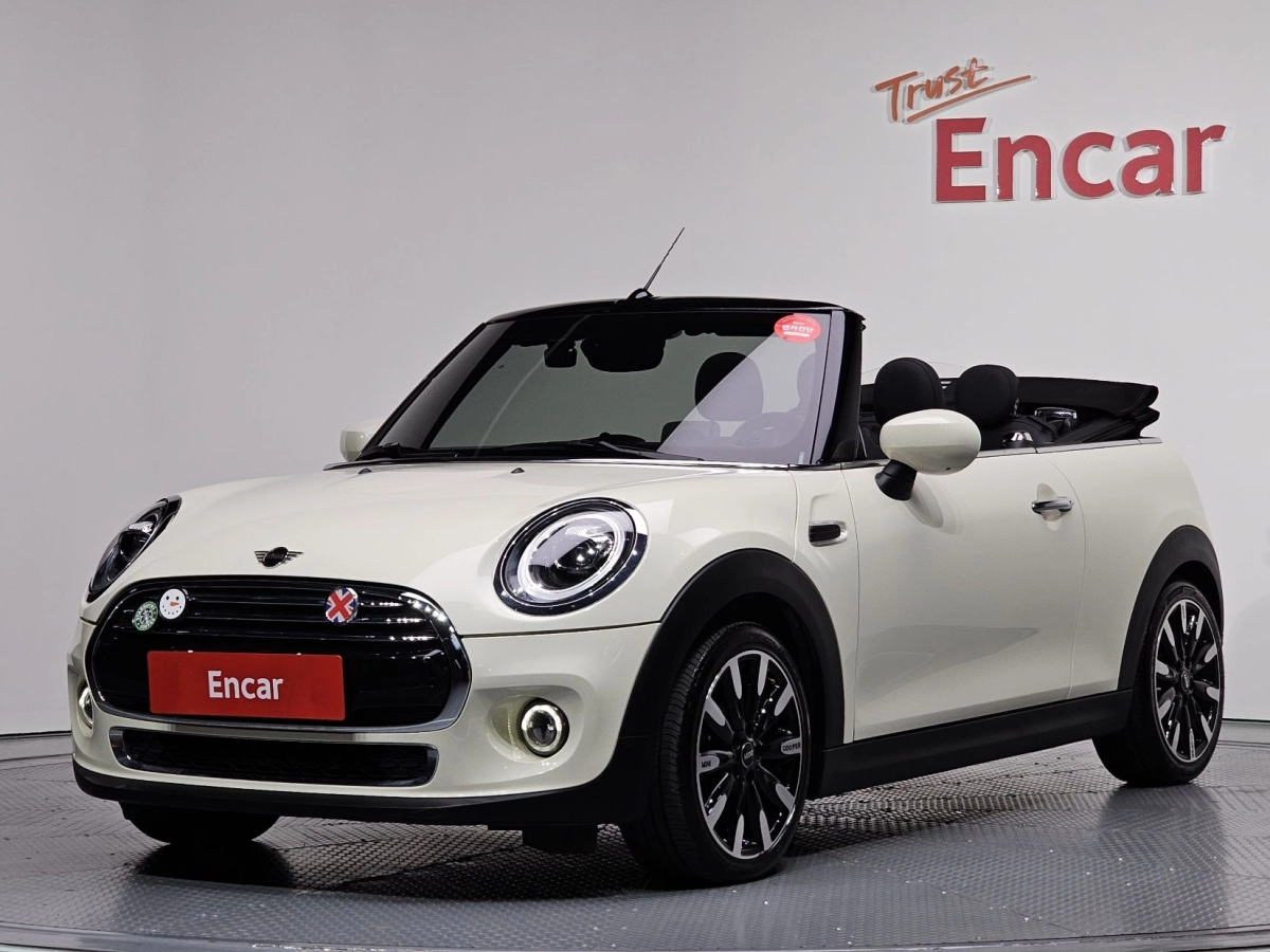 MINI COOPER CONVERTIBLE