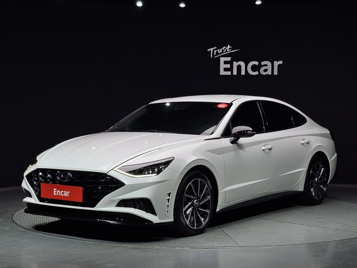 HYUNDAI SONATA DN8  2023