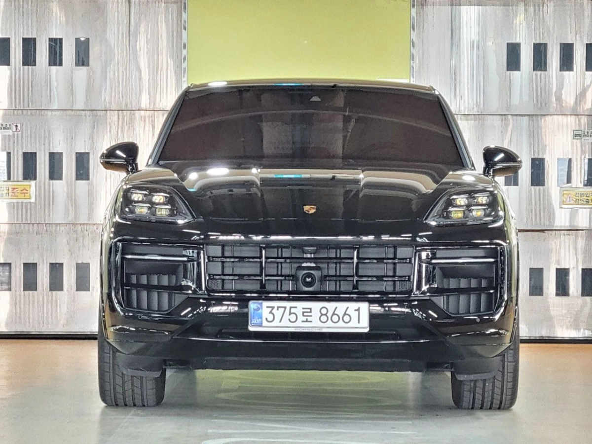 PORSCHE CAYENNE PO536