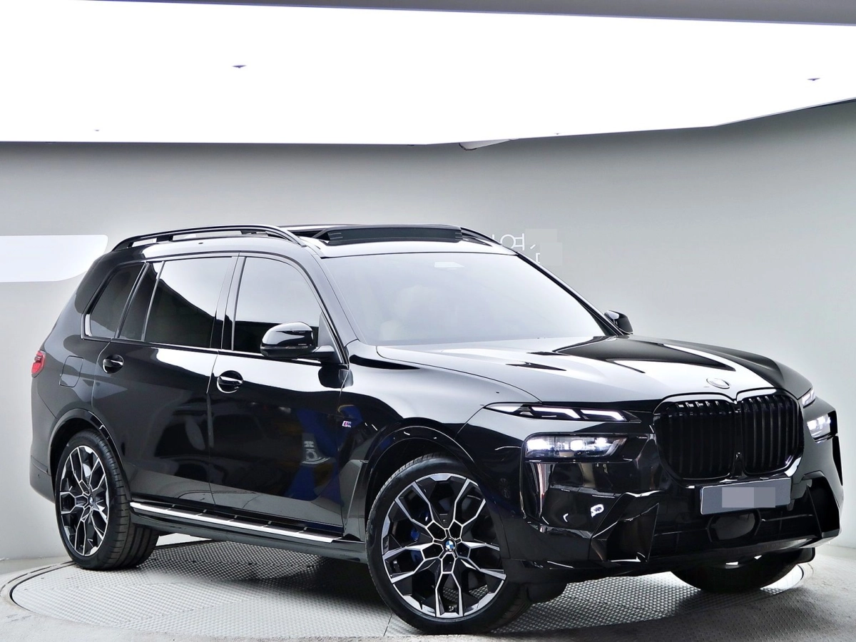 BMW X7 G07