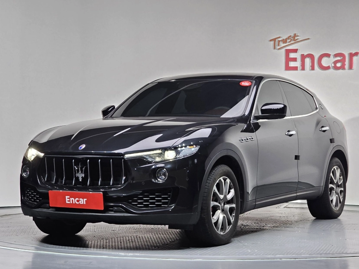 MASERATI LEVANTE  2019