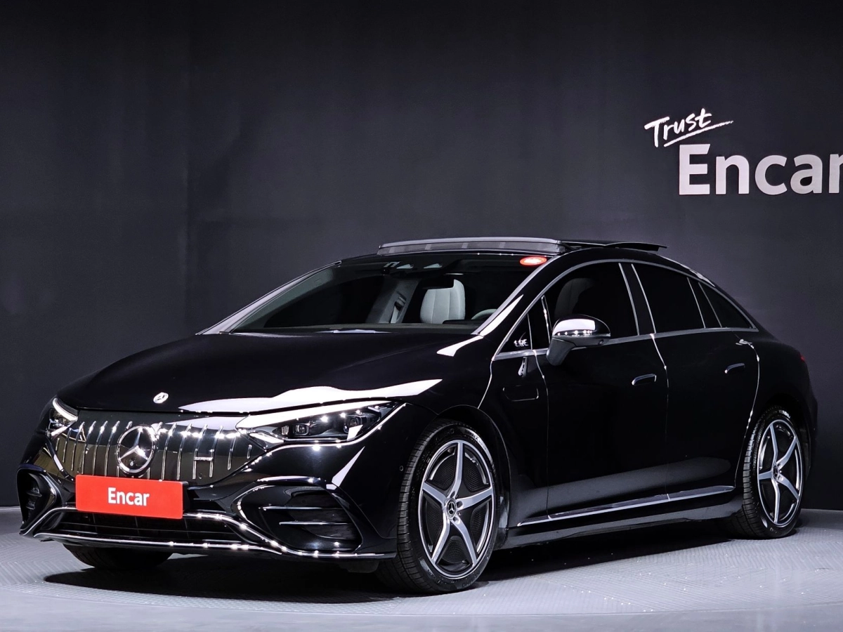 MERCEDES BENZ EQE V295  2023