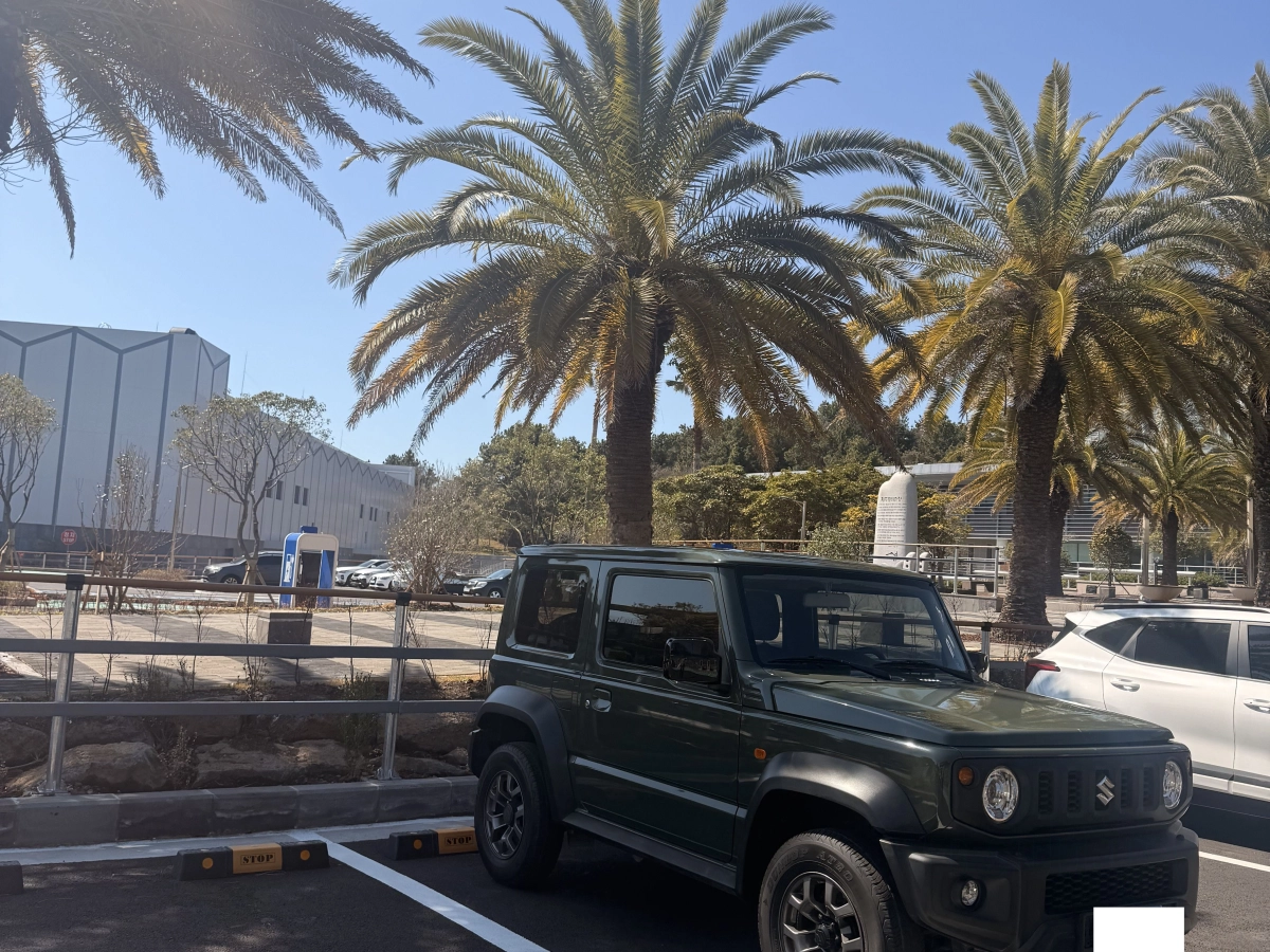 SUZUKI JIMNY  2022