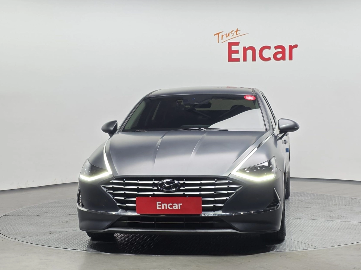 HYUNDAI SONATA HYBRID DN8