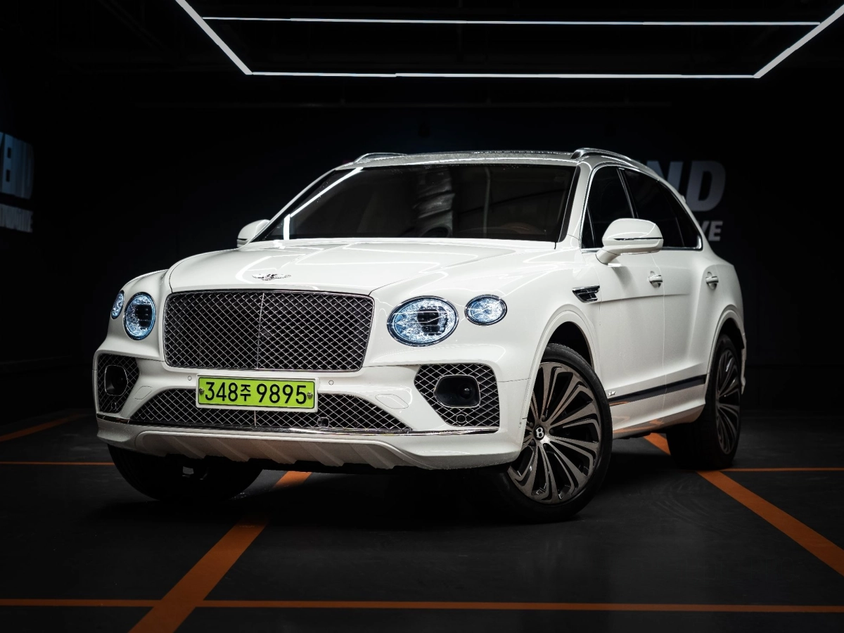 BENTLEY BENTAYGA  2023