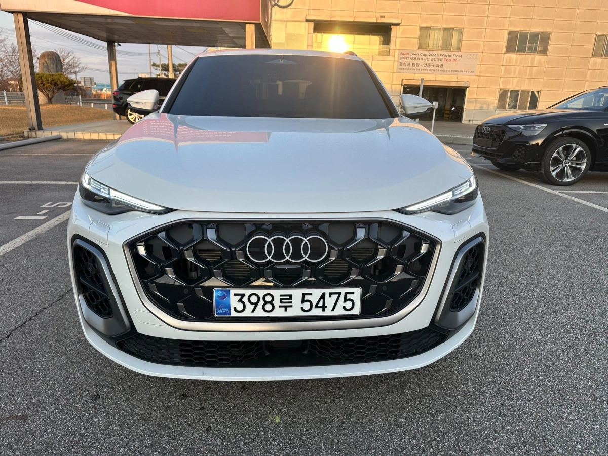 AUDI Q5 80A