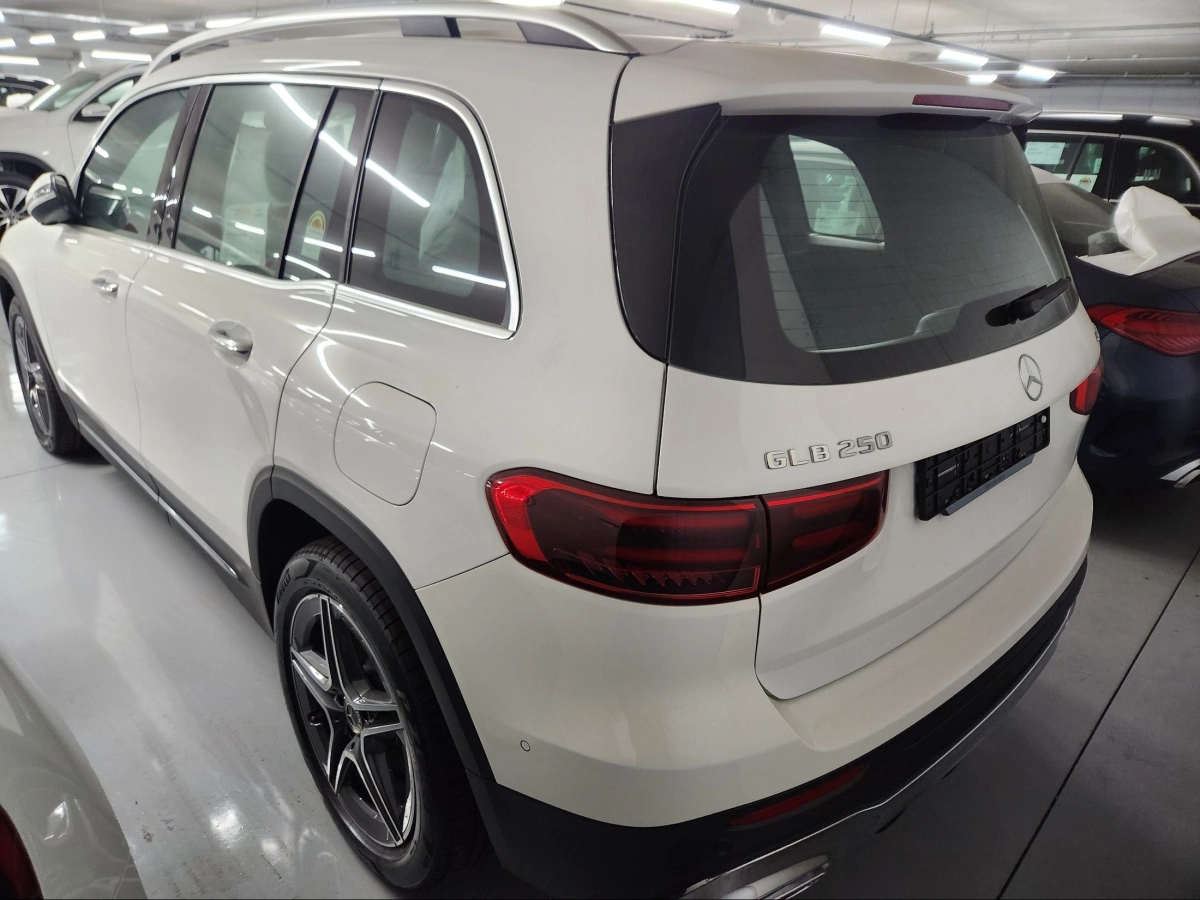MERCEDES BENZ GLB-CLASS X247