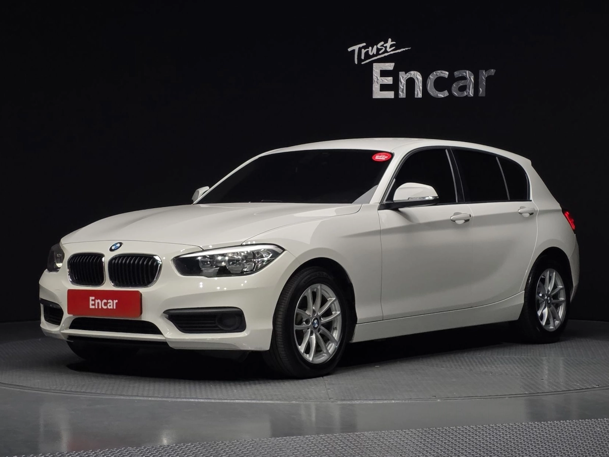 BMW 1-SERIES F20  2019