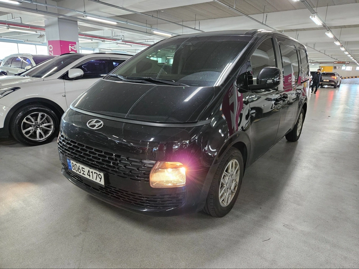 HYUNDAI STARIA  2022